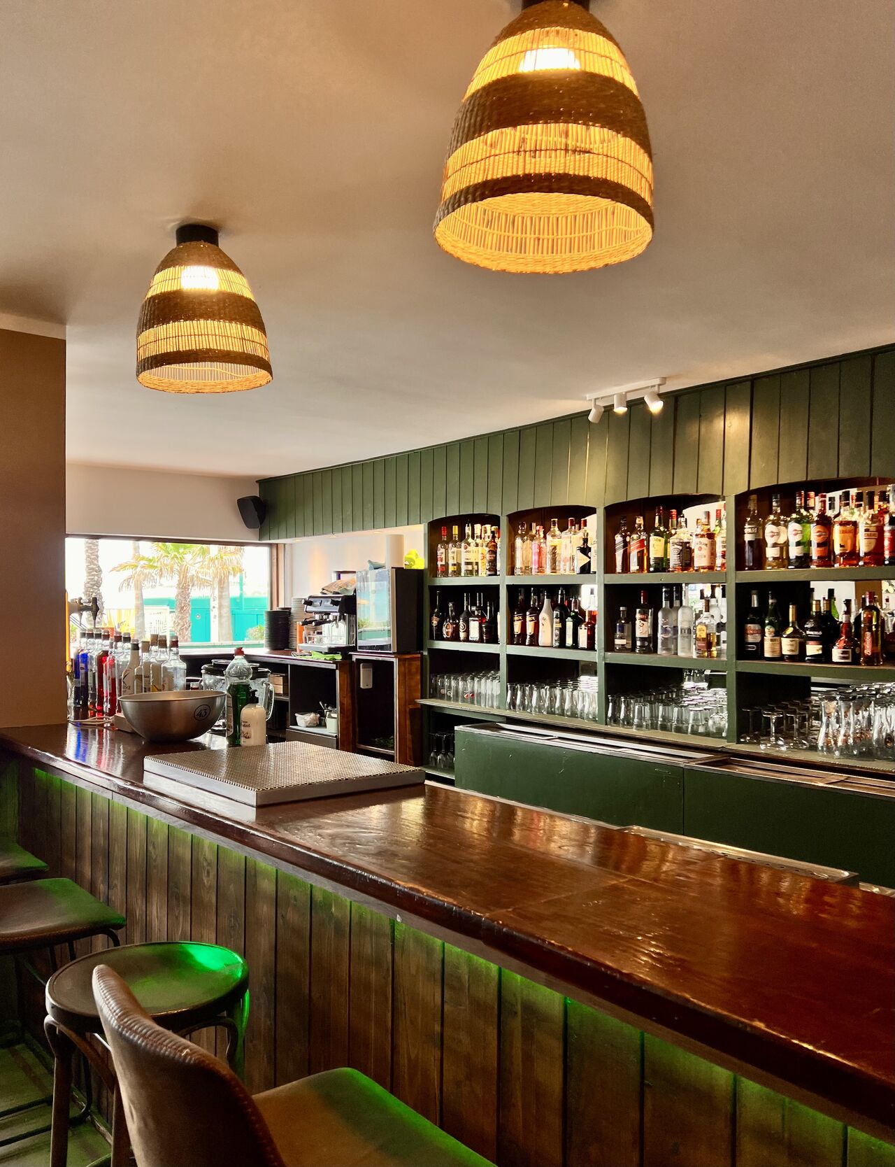 Bar