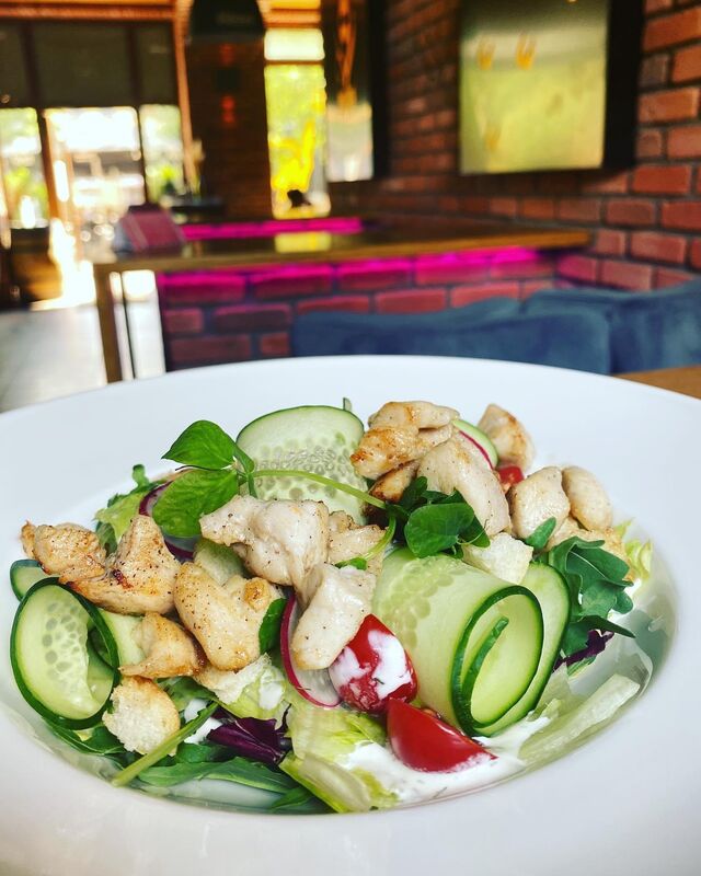 Sałatka z kurczakiem 