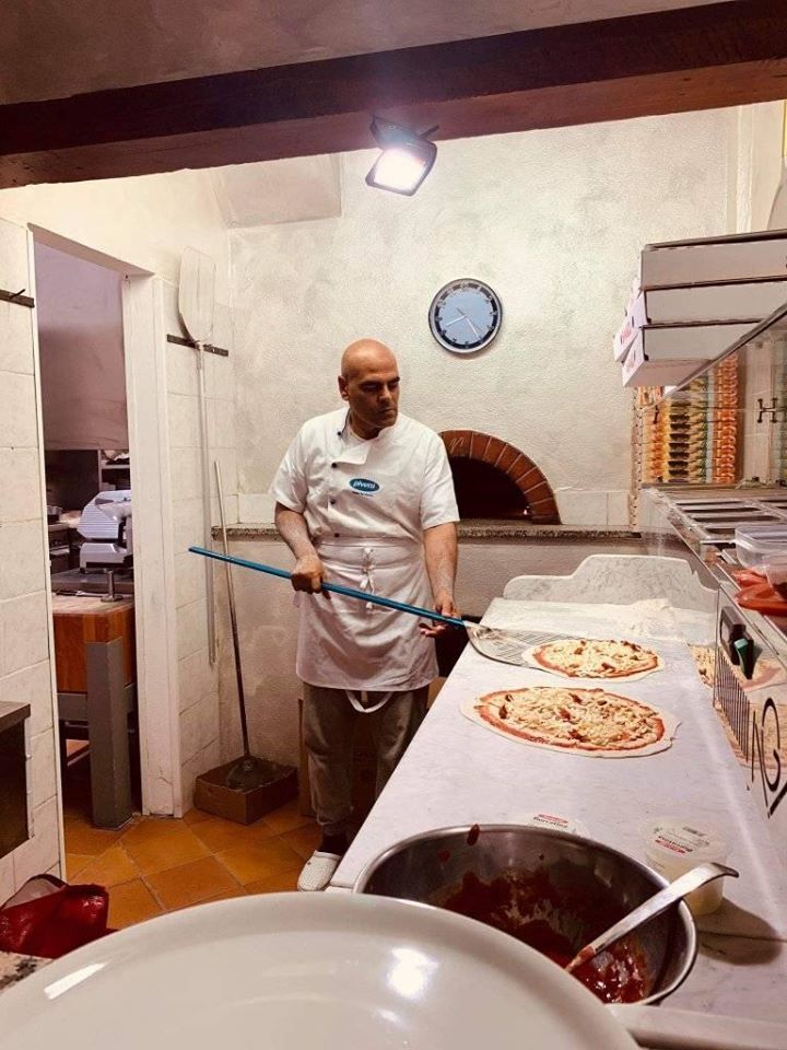 Aladino Inforna Le Pizze!!!
