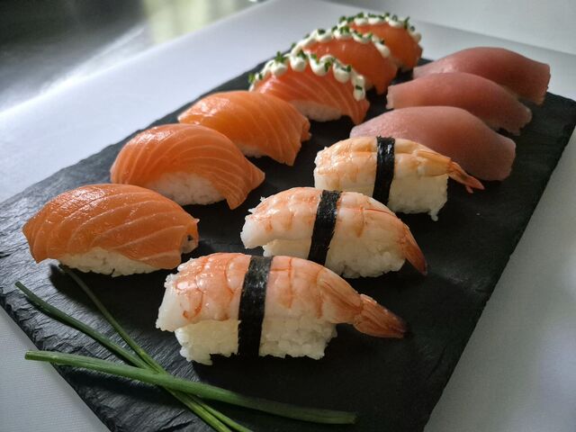 La Nigiri Box (12 pièces)