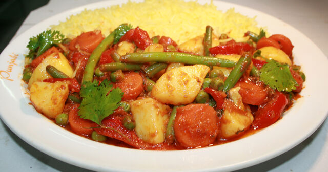 Gemischtes Gemüse (Sabzi) mit Kartoffeln + Basmatireis