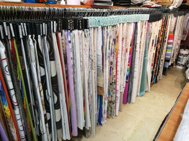 Telas para visillos y cortinas!
Se confecciona e instala a medida
Visillos,estóres,panel japones...Múltiples estampados.