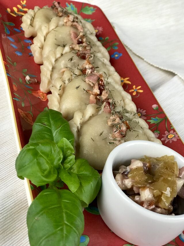 Pierogi z gęsiną