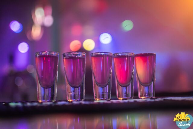 26x Shots=26€