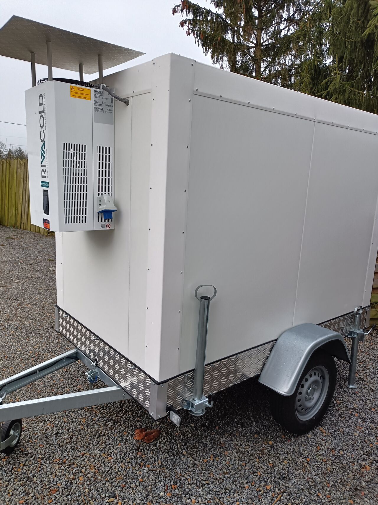 une remorque Frigo 4 m3