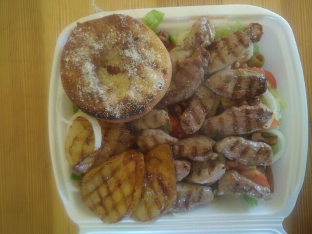 Sałatka z Gruszką i steki z kaczki