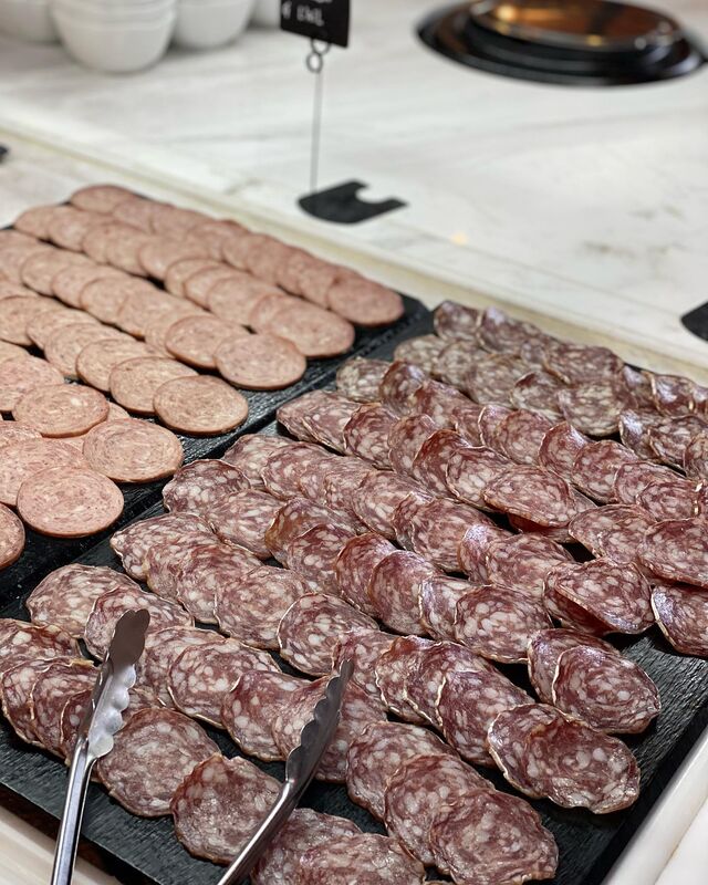 Aperçu de notre buffet charcuterie.