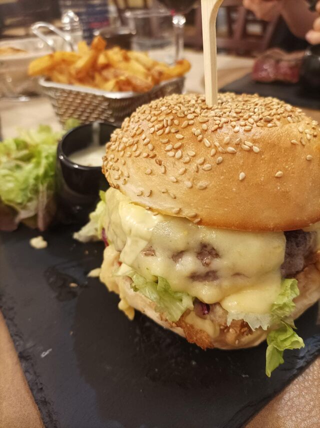 Burger Savoyard