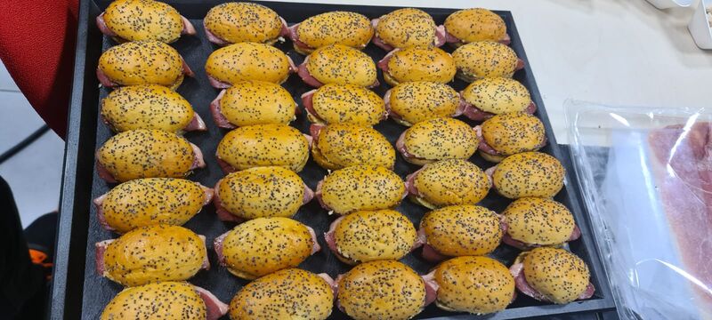 Navettes au magret de canard accompagné de figues 