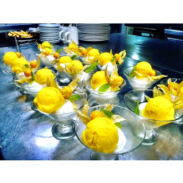 GRUPOS Y CELEBRACIONES 