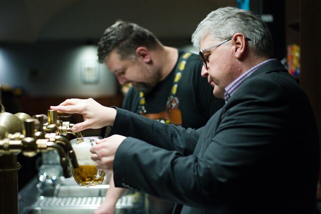 sládek Martin Hložek