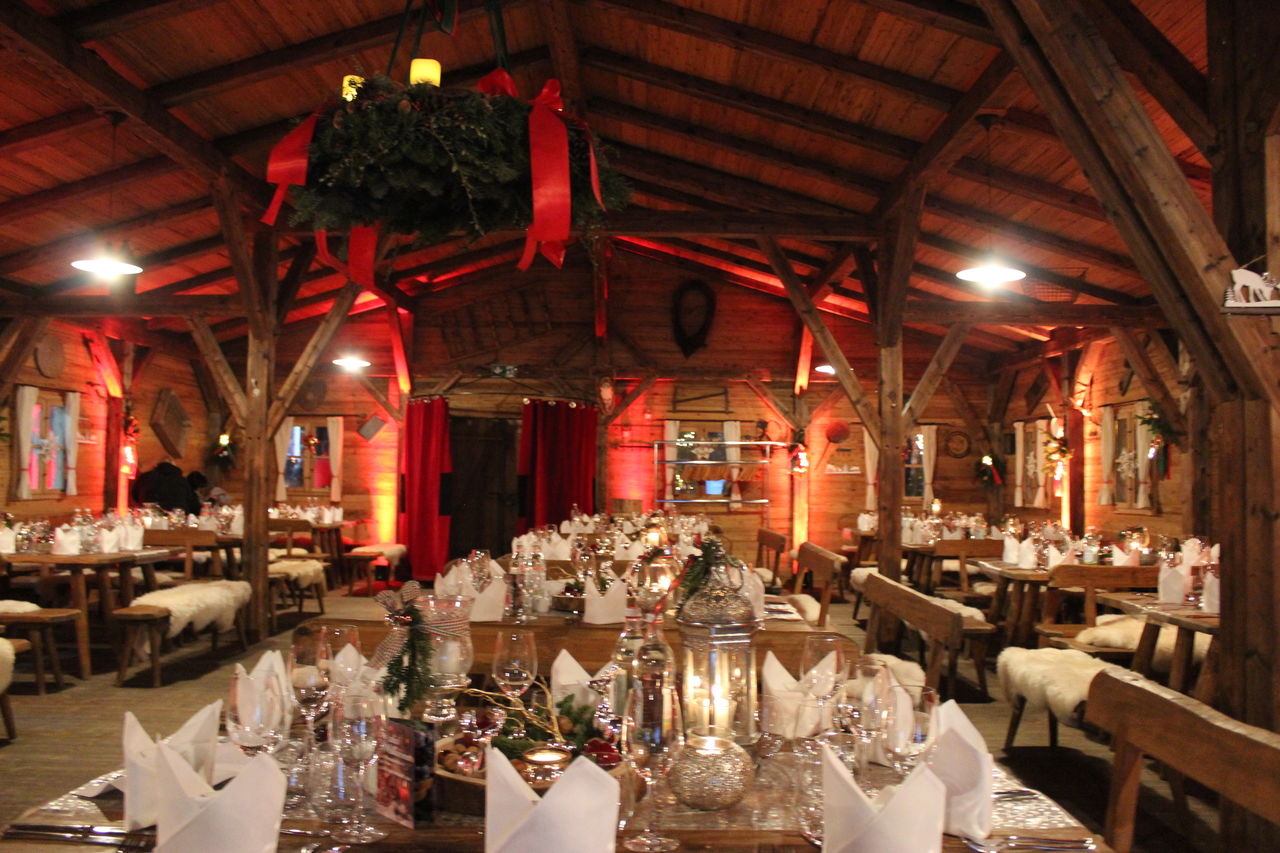 NEU! im Verleih Mieten Sie unsere Party und Motto & Themen Dekoration,