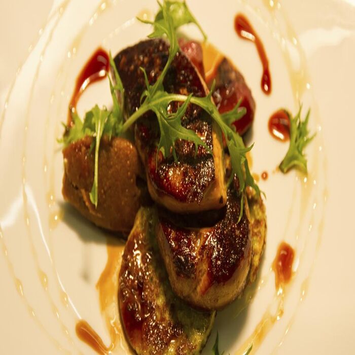 FOIE-GRAS POELE AUX POIRES FLAMBE COGNAC