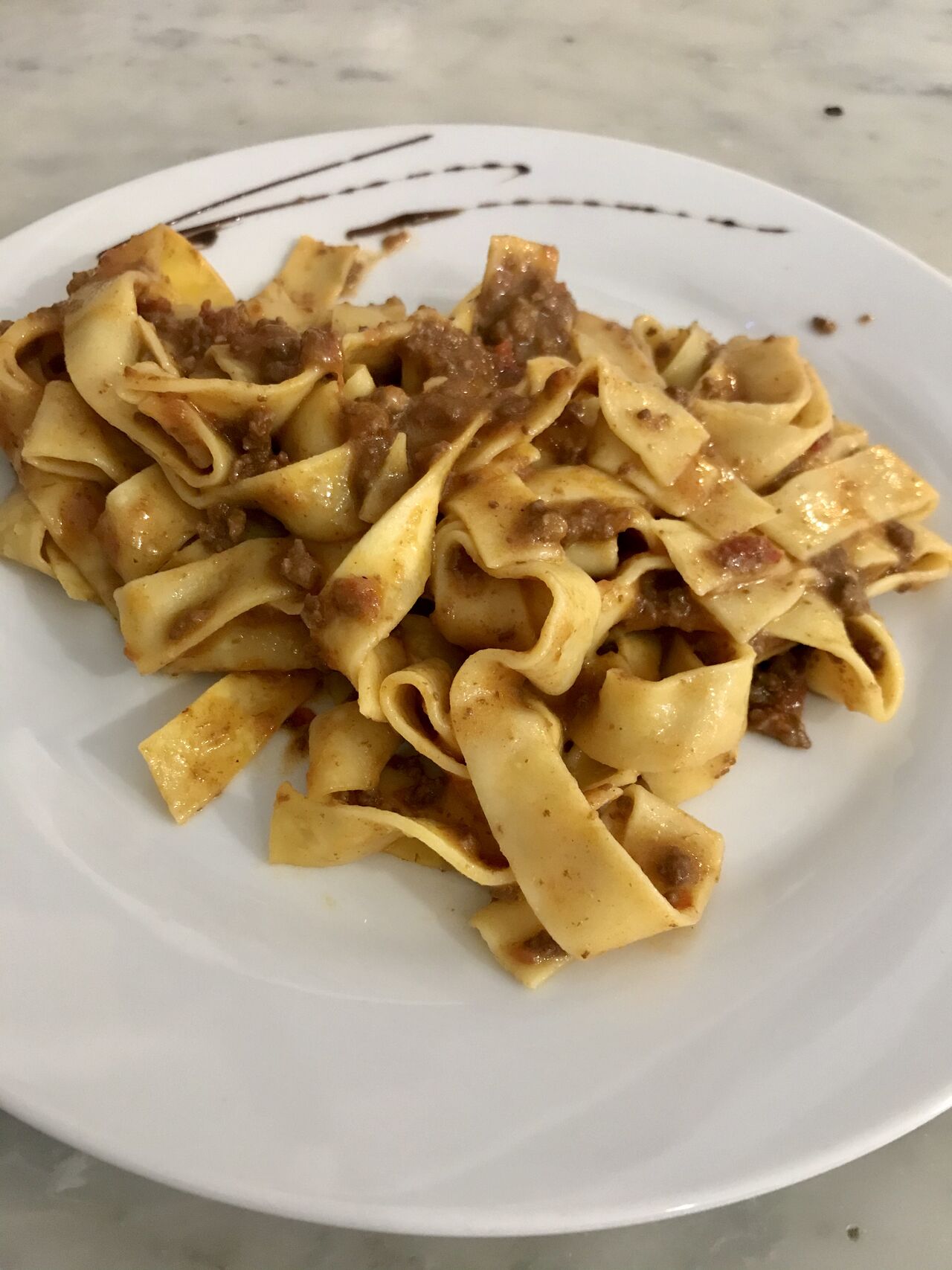 Tagliatelle al ragù ?