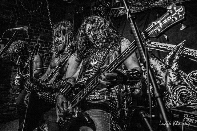 DESTRÖYER 666(Austrálie)