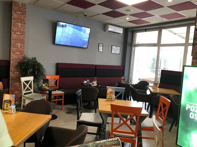 Bar sa sveobuhvatnom ponudom pića u Solinu kraj Građe!