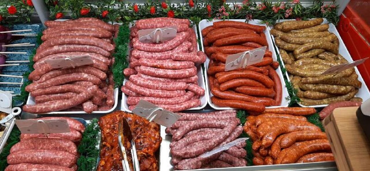 Saucisses de qualité à différents parfums