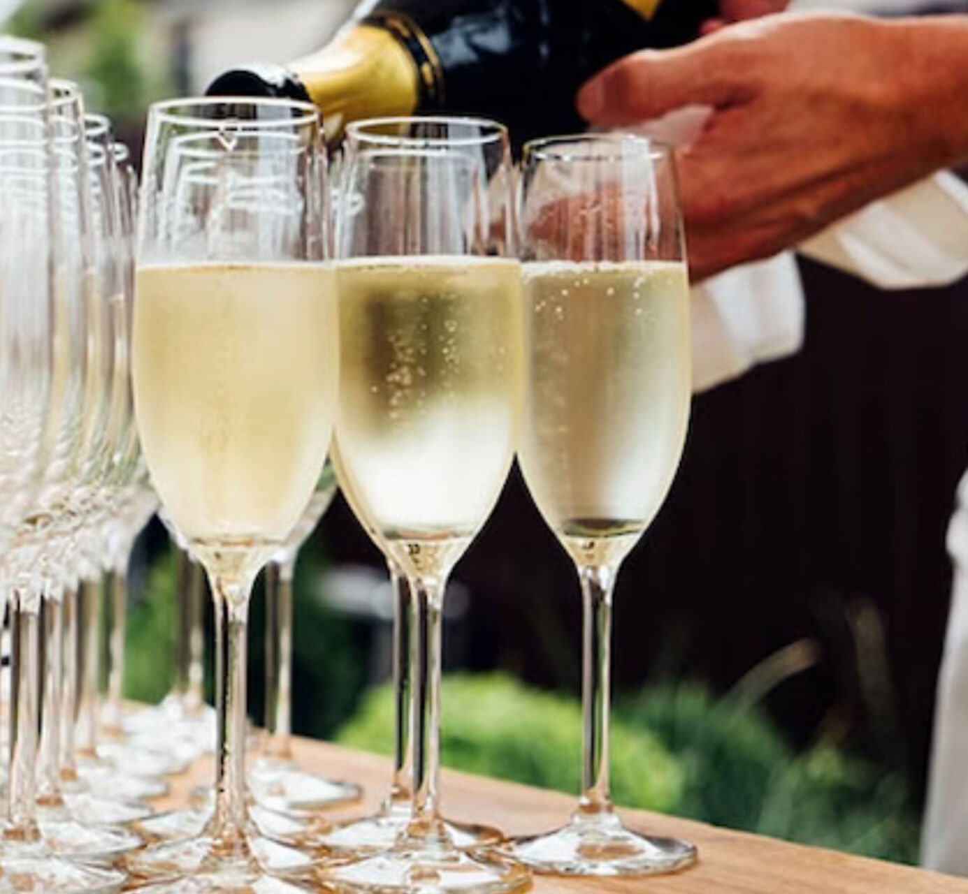 Sektempfang nach der Hochzeit