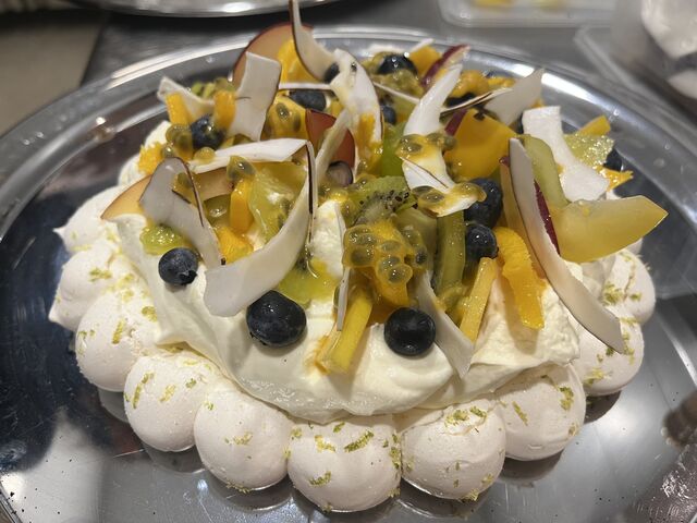 PAVLOVA AUX FRUITS