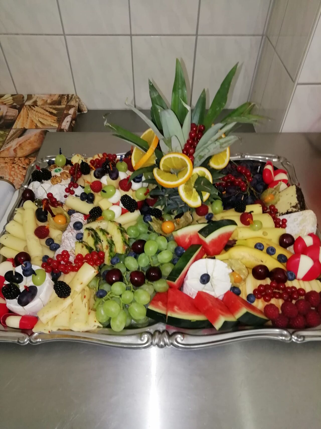 Käseplatte mit Obst (groß)
