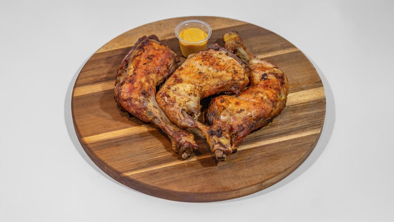 CUISSES DE POULET RÔTIE AUX HERBES 