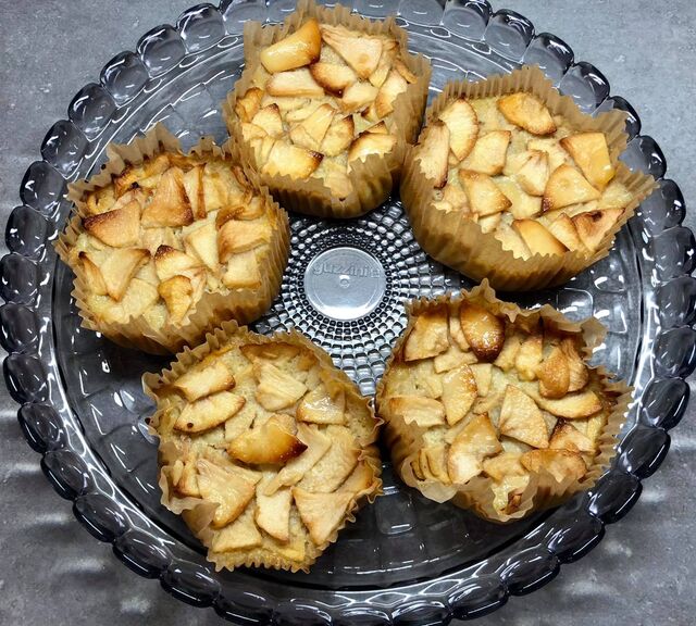 Clafoutis aux pommes et farine de châtaigne