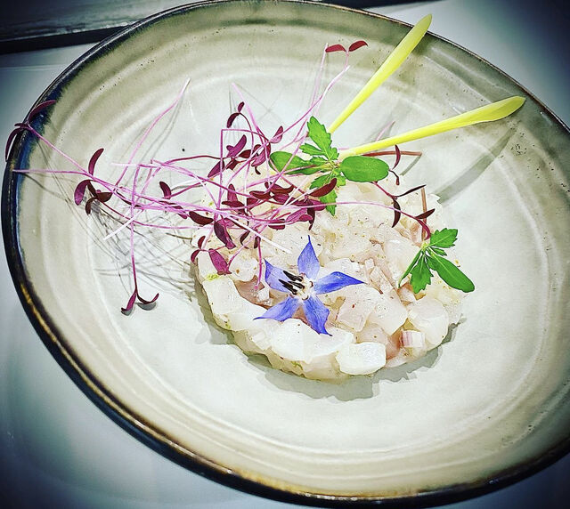 Bar de ligne de la Criée de La Rochelle en tartare
