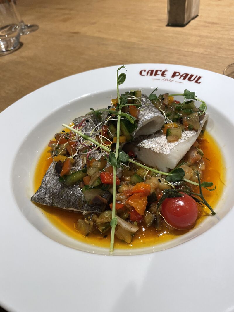 Pavé de cabillaud, ratatouille 