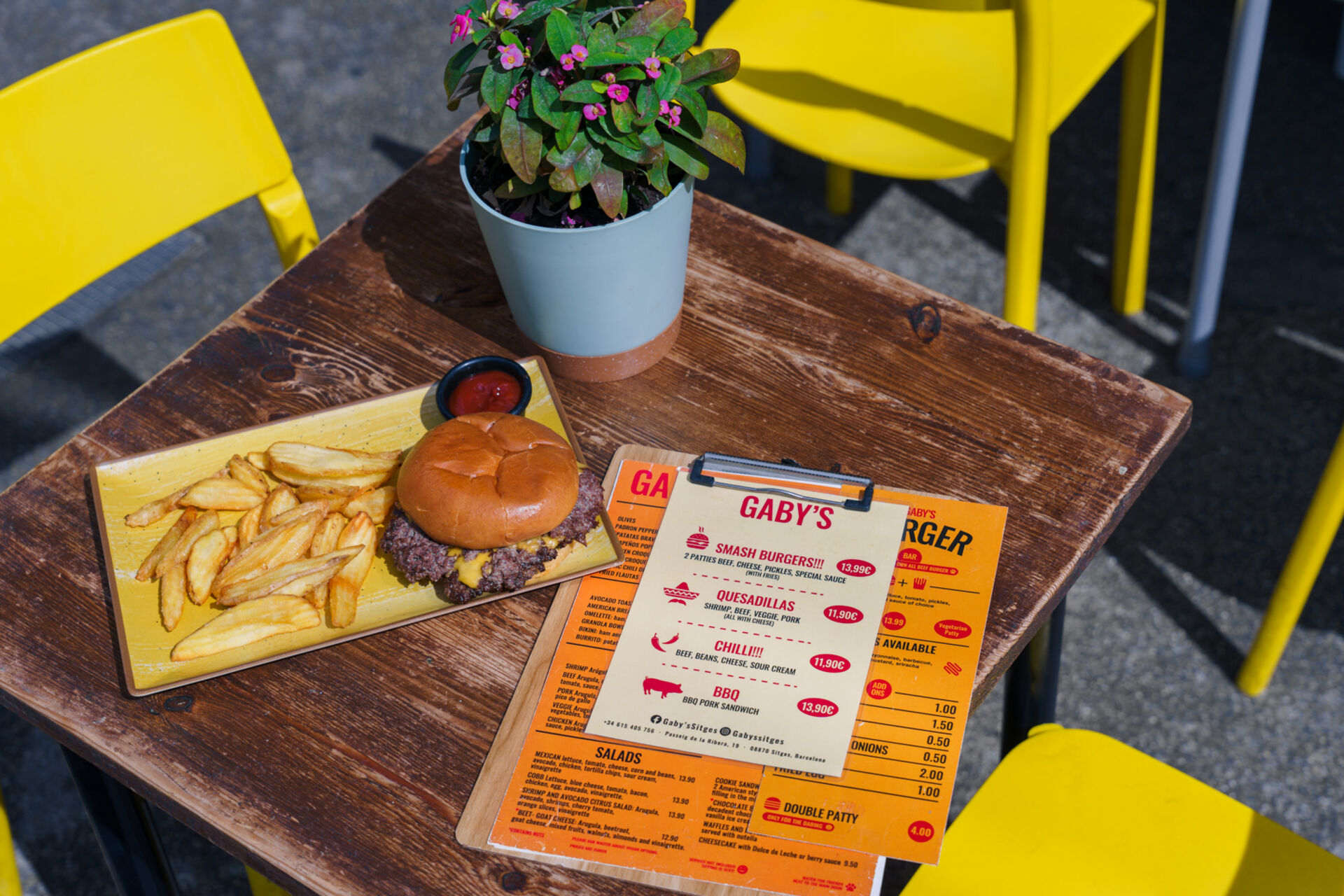 Doble de sabor, doble de felicidad con nuestras burgers personalizadas