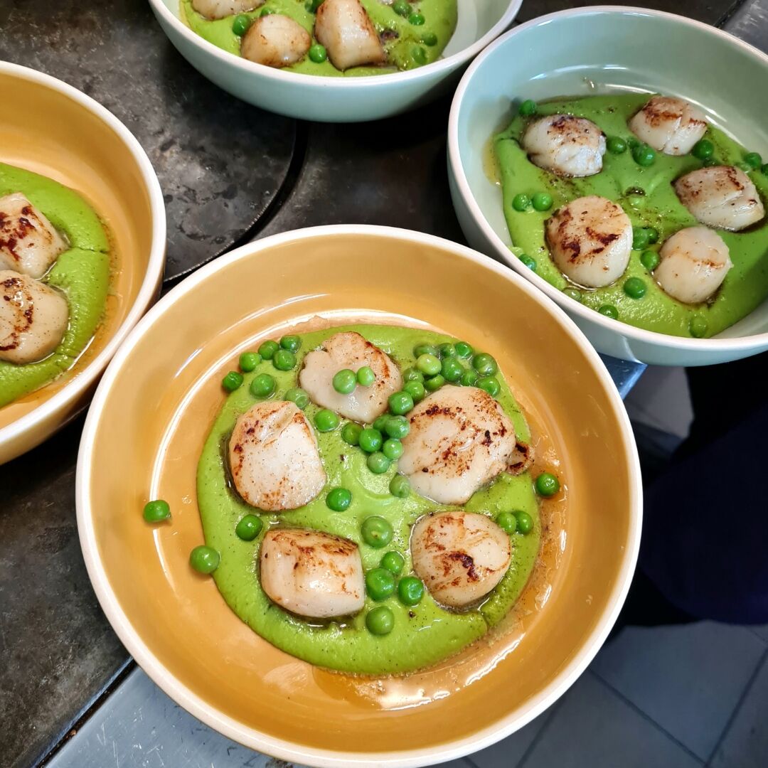 Mousseline de Petits Pois et St Jacques à la Vanille