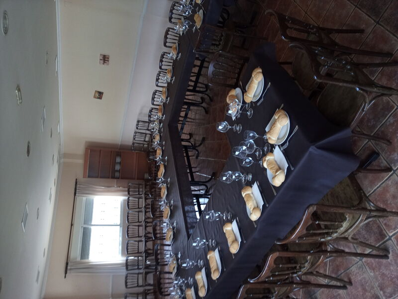 MESA PREPARADA PARA DESPEDIDA DE SOLTERA EN NUESTRO SALON PRIVADO DE CELEBRACIONES