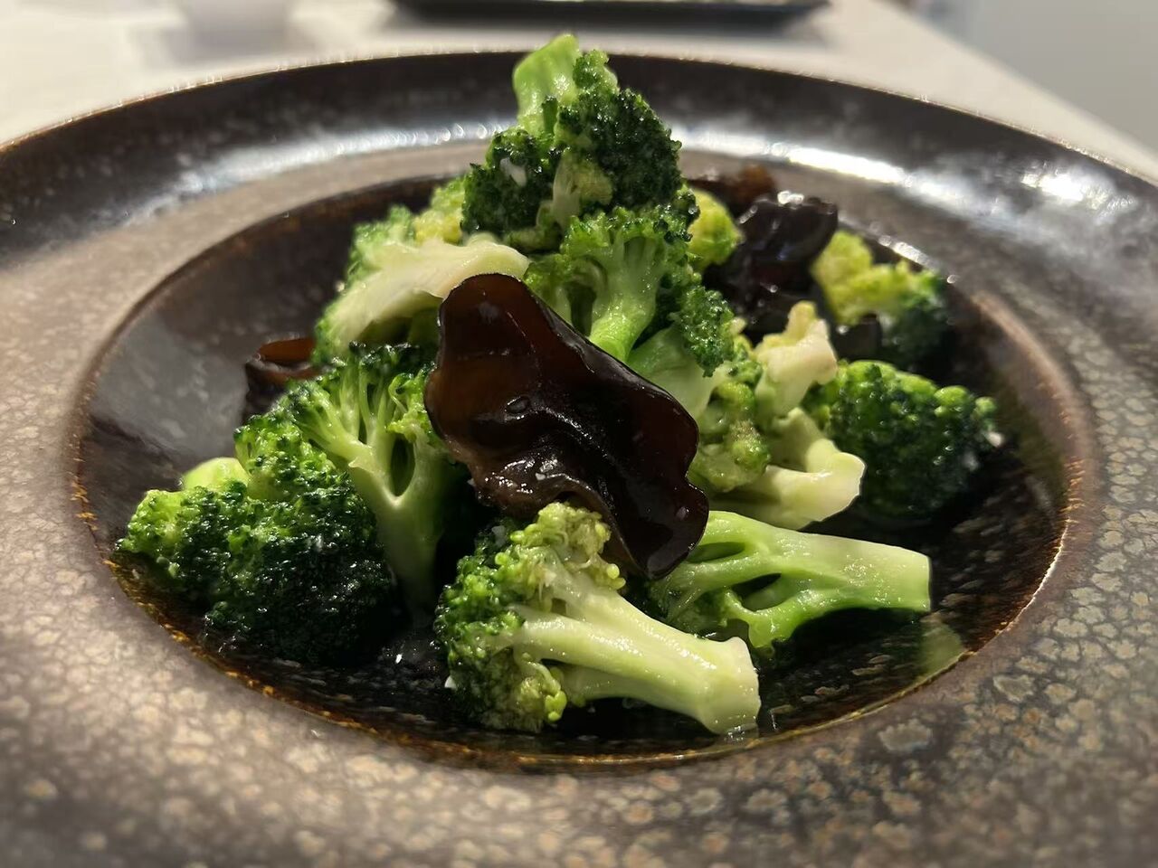 Brocolis sautés à l’ail