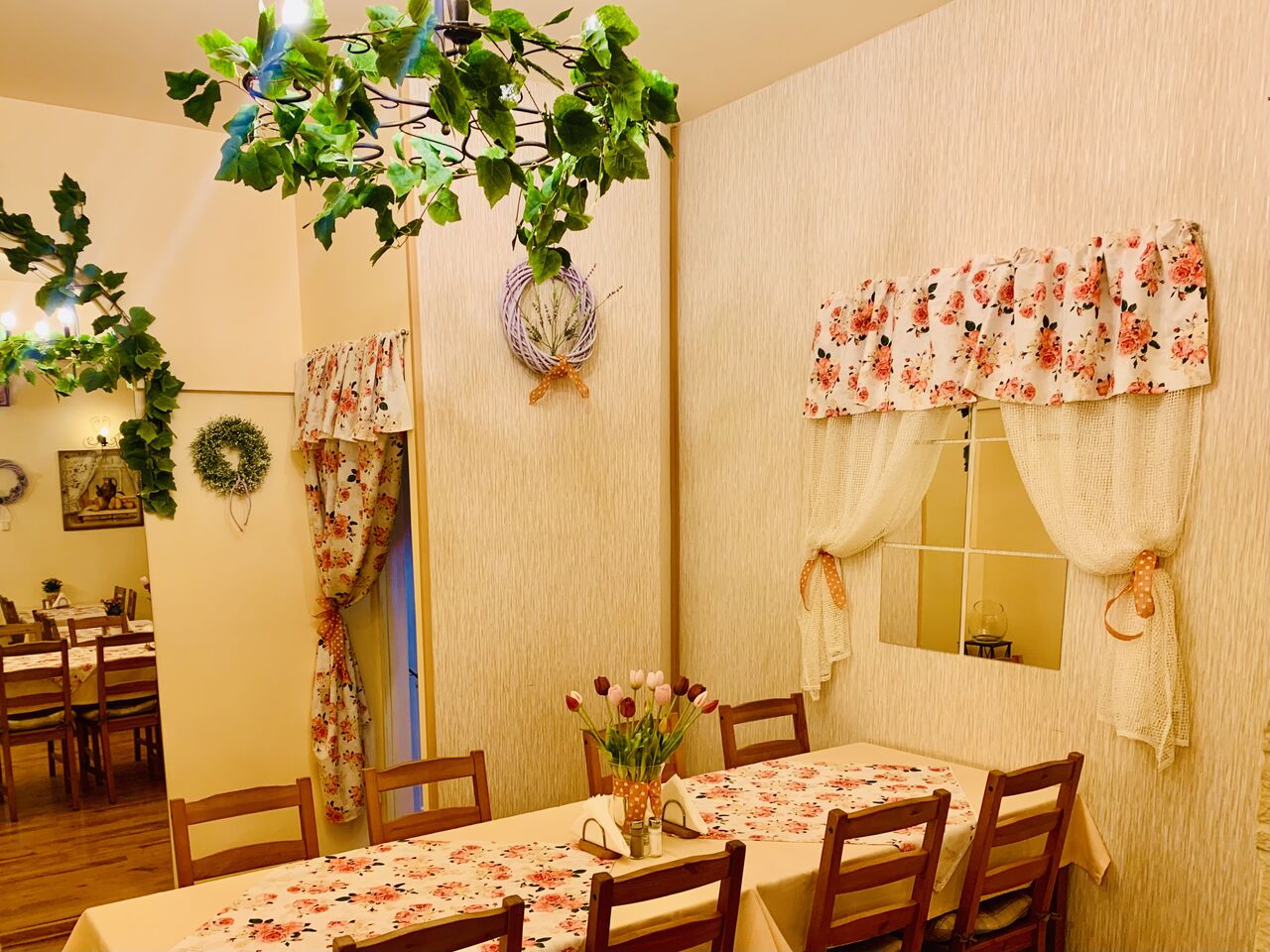 Wystrój restauracji cztery pory roku sala trzecia