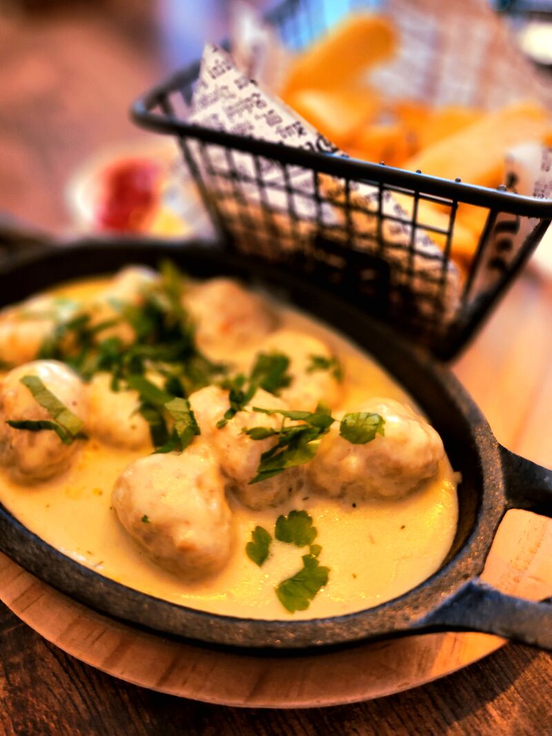 Frikadelle in Sahnesauce: 9,00€