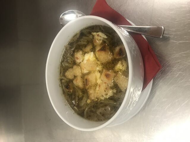 Zwiebelsuppe 