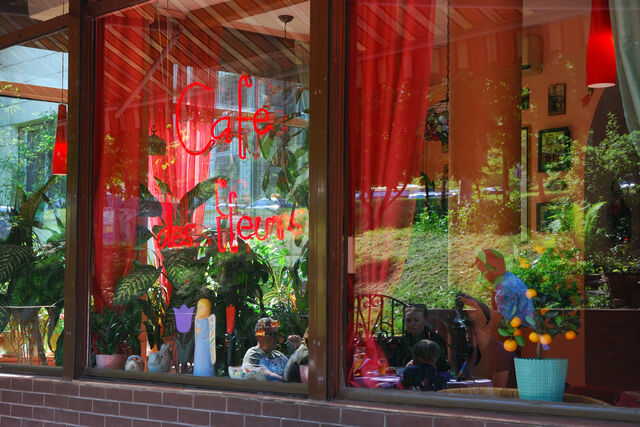 Cafe des fleurs