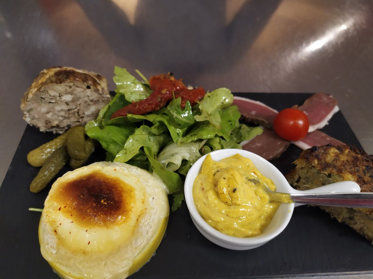 Des produits frais, locaux & faits Maison