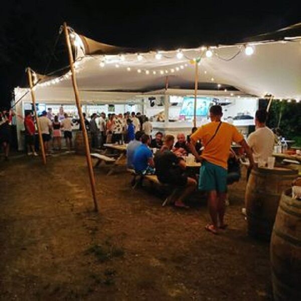 Ambiance détendue et festive