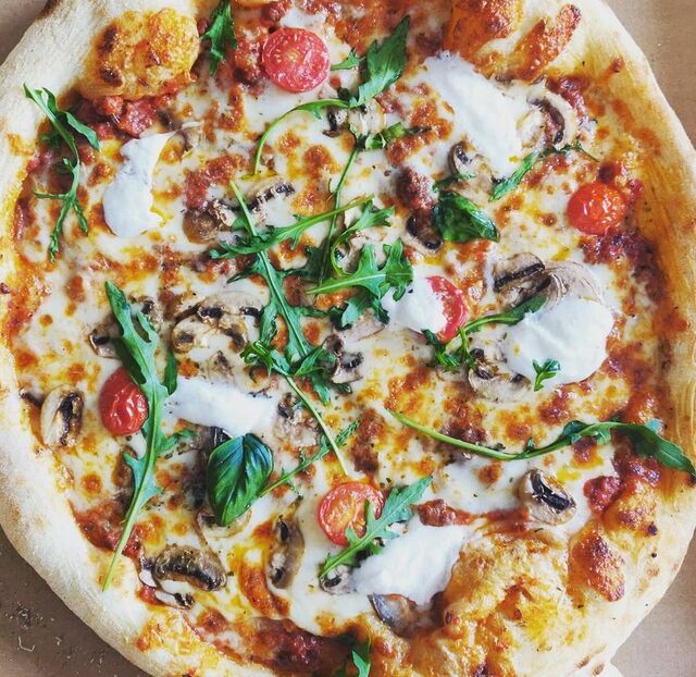 Pizza BOLO, on ne parle pas de steak là mais d une vraie sauce bolognaise italienne qui apporte toute sa différence !