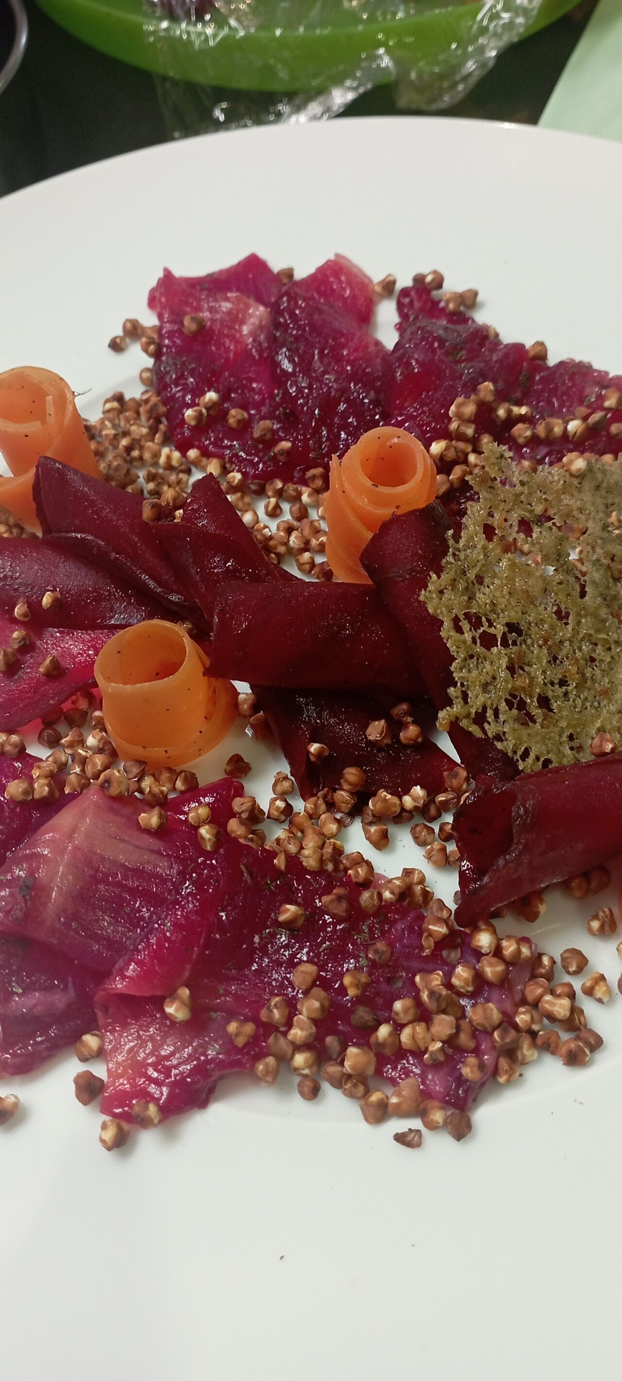 Forel&Svekla truite gravlax, betterave et carottes rôtis, mayonnaise au jus de mandarine