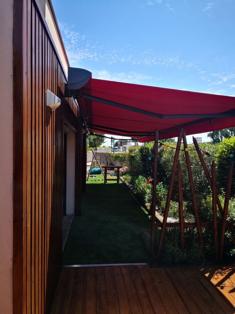 Nous préparons la terrasse ........