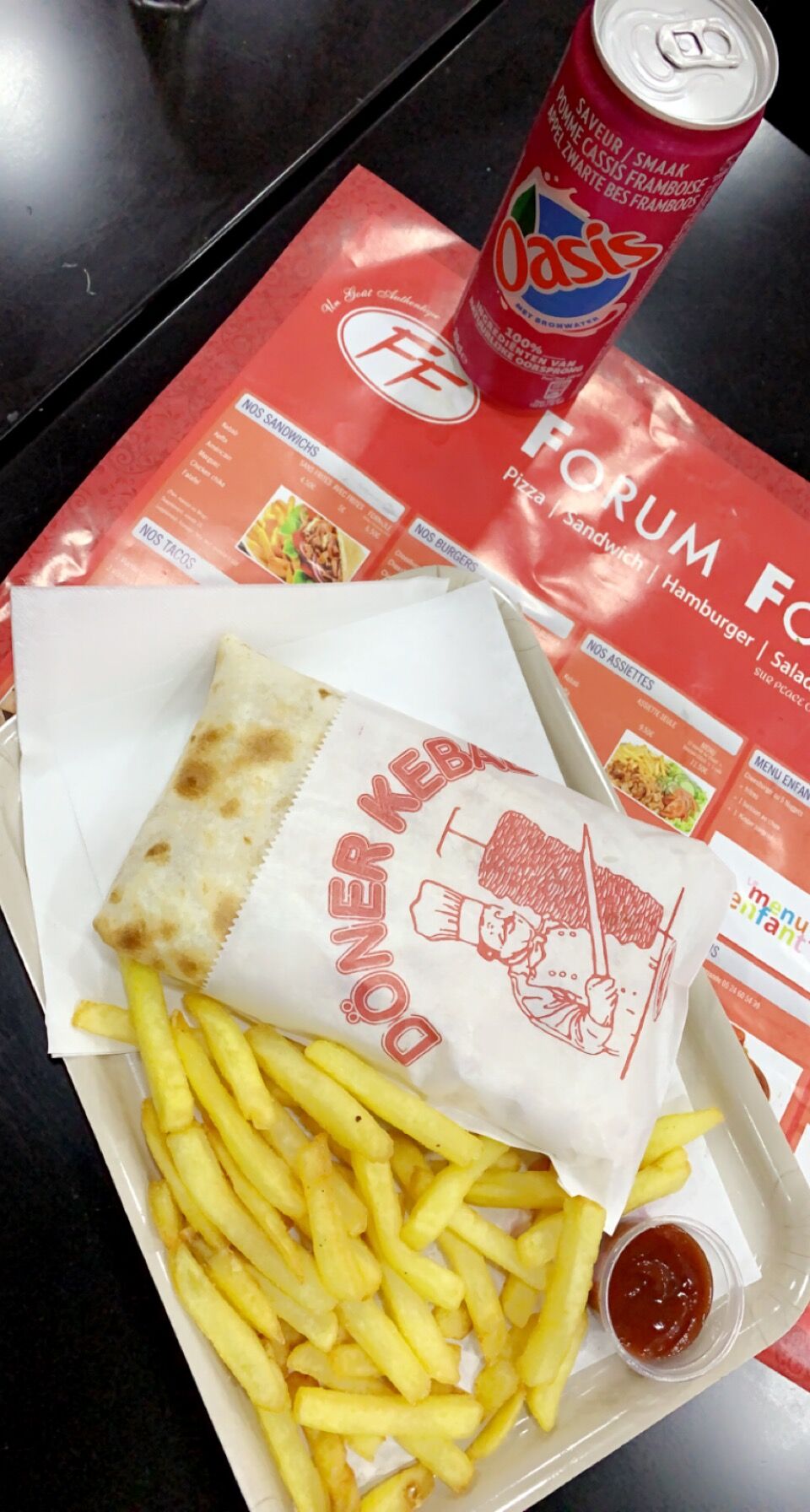 Tacos kebab plus portion de frites et boisson