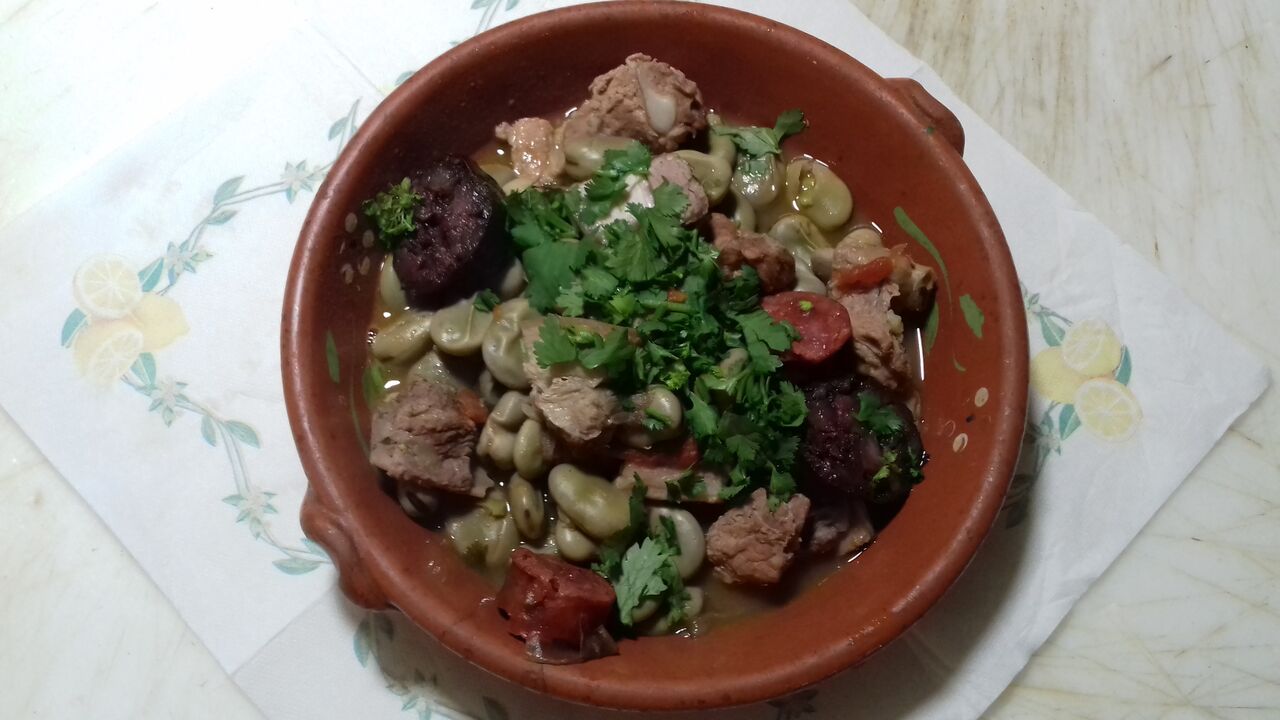 Favas a portuguesa 