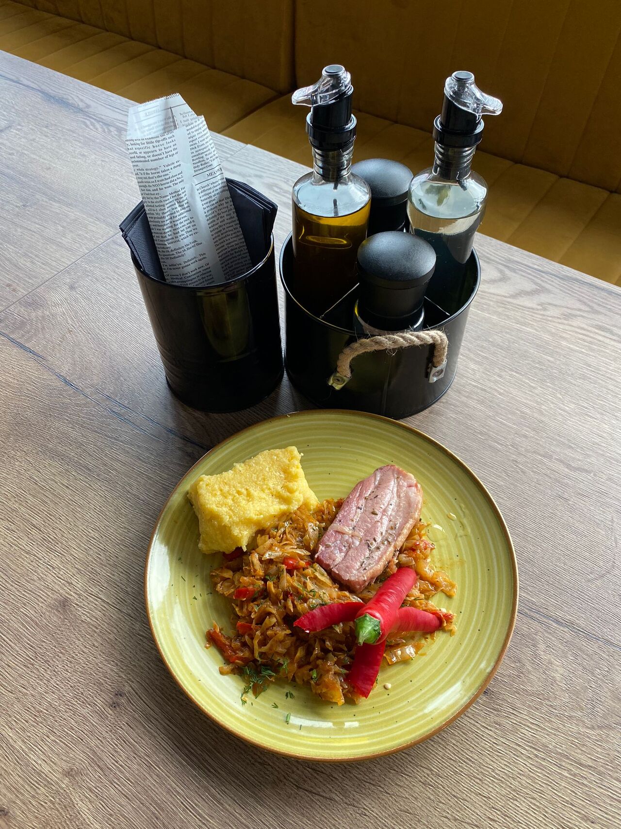 Varza calita cu afumatura 