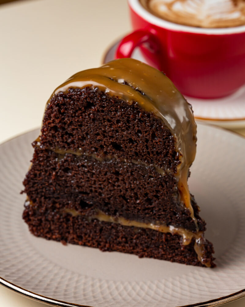 Bolo de chocolate e Caramelo Salgado