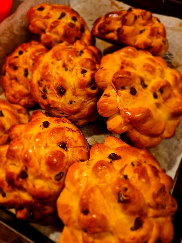 Petit pain au beurre et pépites de chocolat