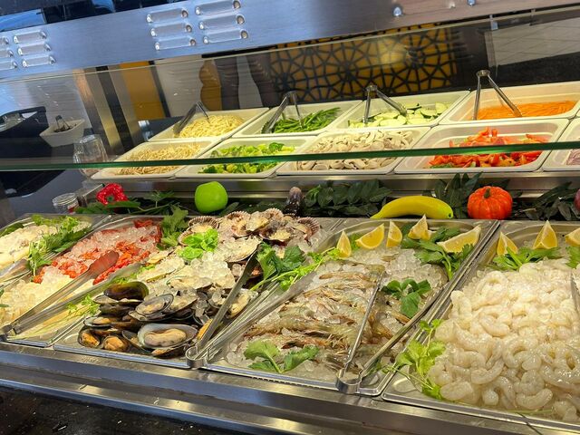 Verschiedene Fisch- & Gemüsesorten