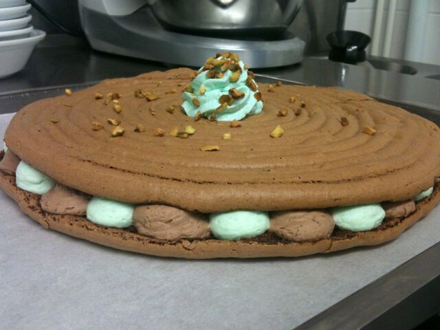 Macaron géant ( 8 personnes)