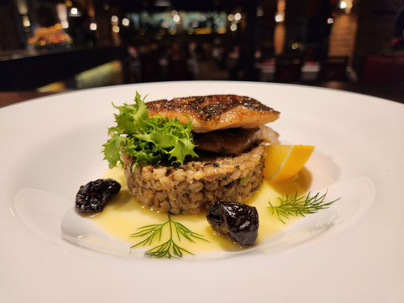 Pečený filet z candáta, houbový kuba