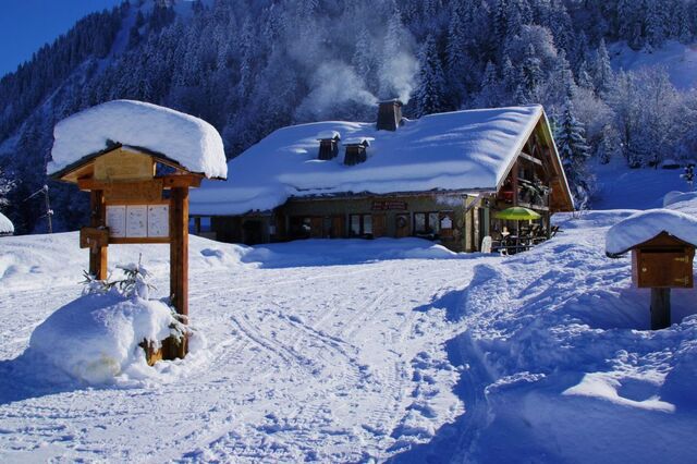 Auberge Plan Bois, 6142 route de Sulens Col de Plan Bois, 74230 Les Clefs France